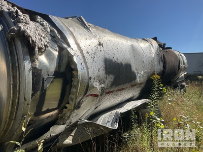 2011 LBT T/A Asphalt Tank Trailer (Inoperable)