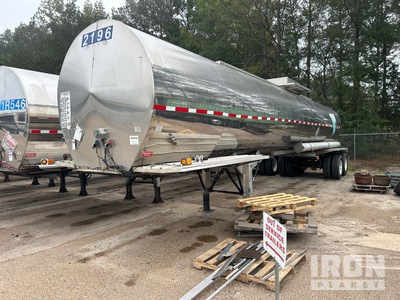1990 Heil MC307SS 7000 gal T/A Tanker Trailer