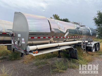 2003 Brenner 6500 gal T/A Tanker Trailer