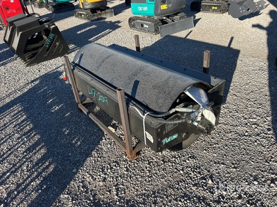 2025 GIYI GY-VR59 59 in Skid Steer Vibratory Roller (Unused)