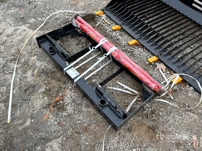 2025 GIYI GY-BF47C 47 in Skid Steer Bale Spear (Unused)