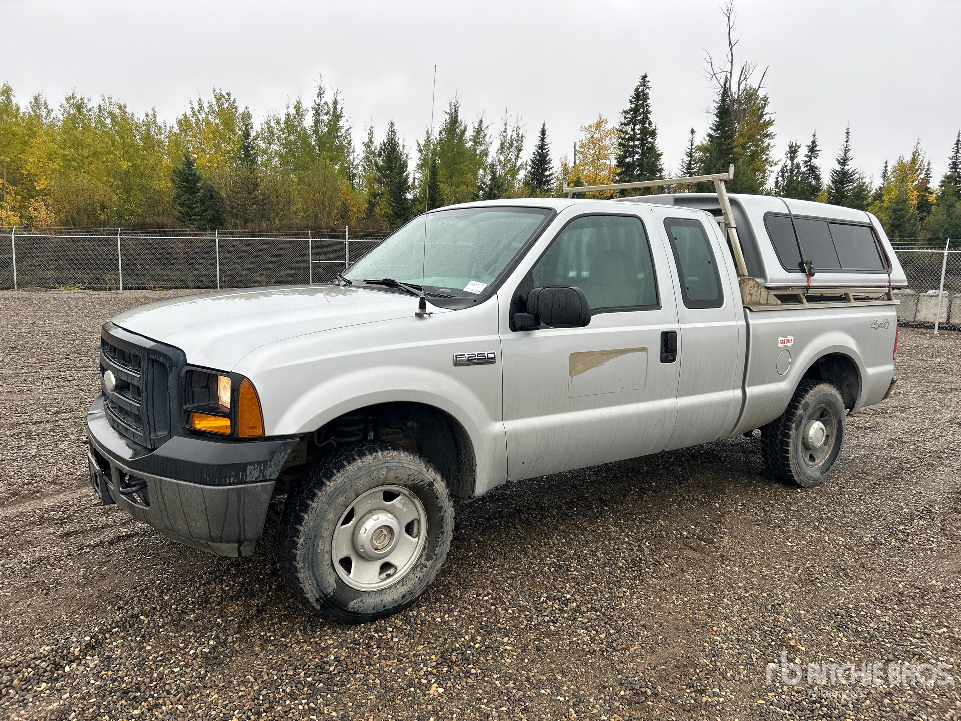2006 Ford F-250 4x4 Extended Cab Pickup
