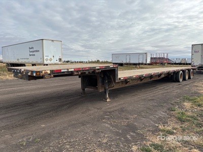 2009 Fontaine 53 ft Tri/A Step Deck Trailer
