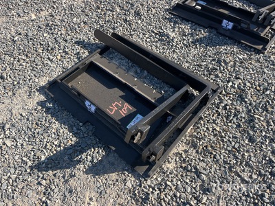2025 GIYI GY-XHC 29 in Mini Skid Steer Forks (Unused)