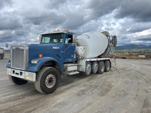 2008 Freightliner FLD 120 12x4 Mixer Truck