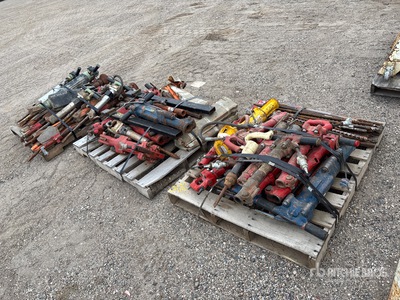 Quantity of (3) Pallets of Air Hammers أدوات يدوية متنوعة