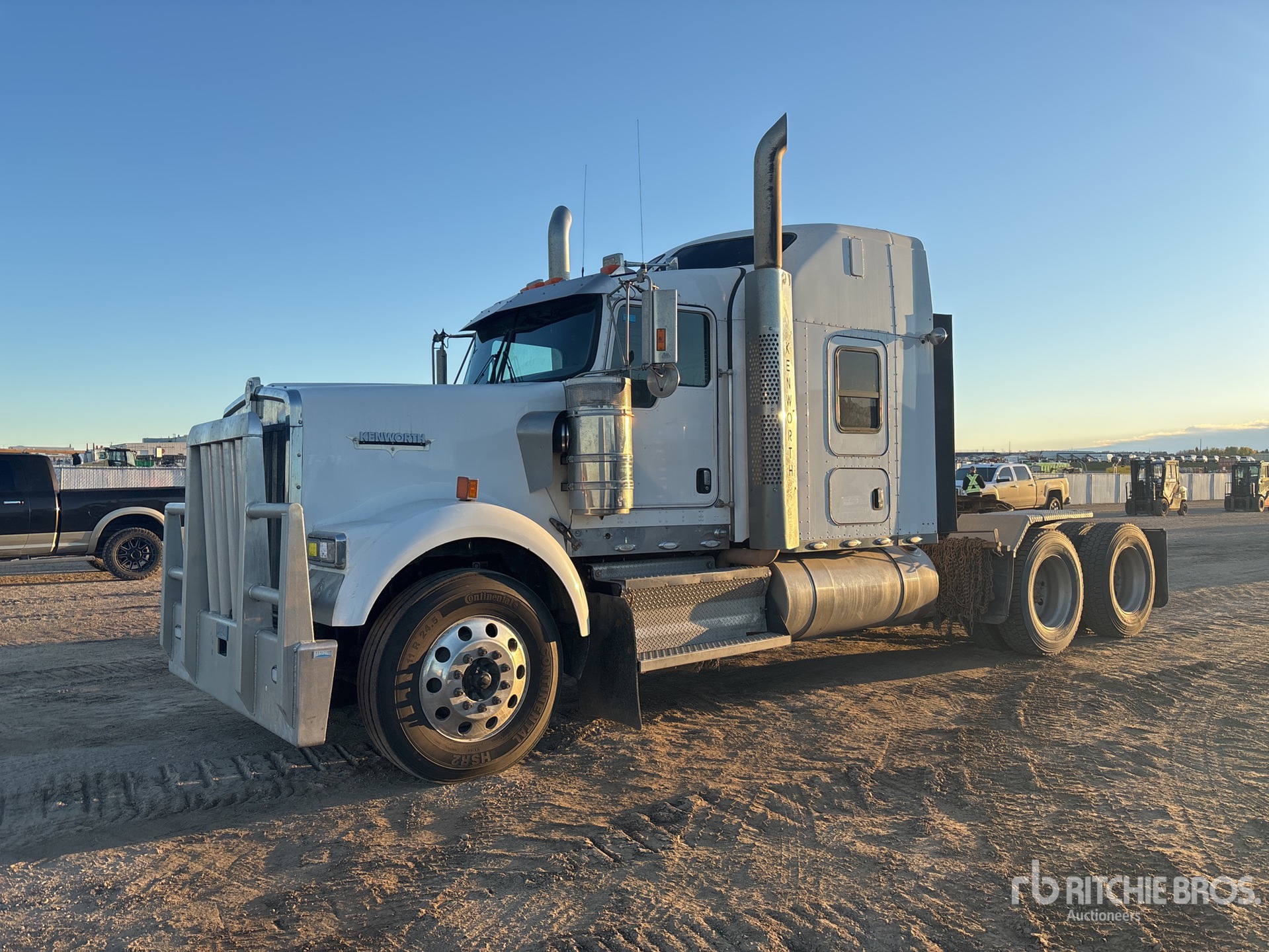 2018 Kenworth T800 Sleeper Truck Tractor
