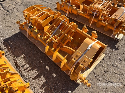 Quantity of (8) 2025 GIYI VCA-8 Mini Excavator Attachments - Fits Cat 301 (Unused)