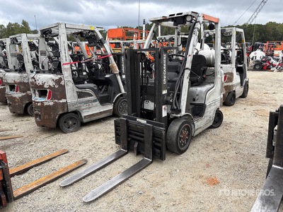 2013 Nissan MCP1F2A20LV 4000 lb Cushion Tire Forklift (Inoperable)