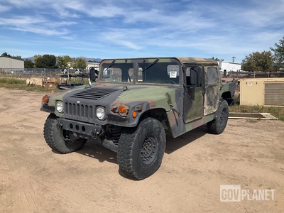 1993 AM General M1097R1 HMMWV 4 Door Soft Top w/Truck Body