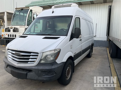 2015 Freightliner F2CA114 Fourgon cargo (Inoperable)
