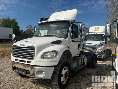 2012 Freightliner M2 4x2 S/A Day Cab Truck Tractor