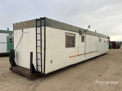 52 ft x 10 ft Skid-Mounted Sleeper  هيكل محمول