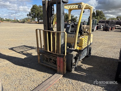 2006 Hyster H50FT 5000 lb Pneumatic Tire Forklift