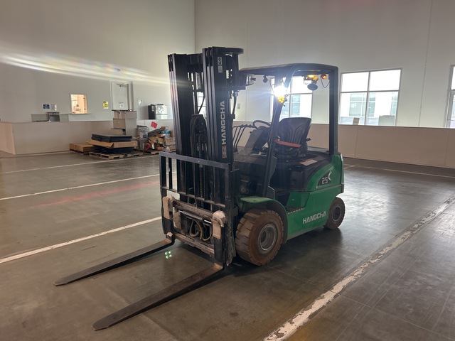 2023 Hangcha CPD25-XD4-SI26NU 5000 lb Electric Forklift 2023 Hangcha CPD25-XD4-SI26NU 5000 lb Electric Forklift