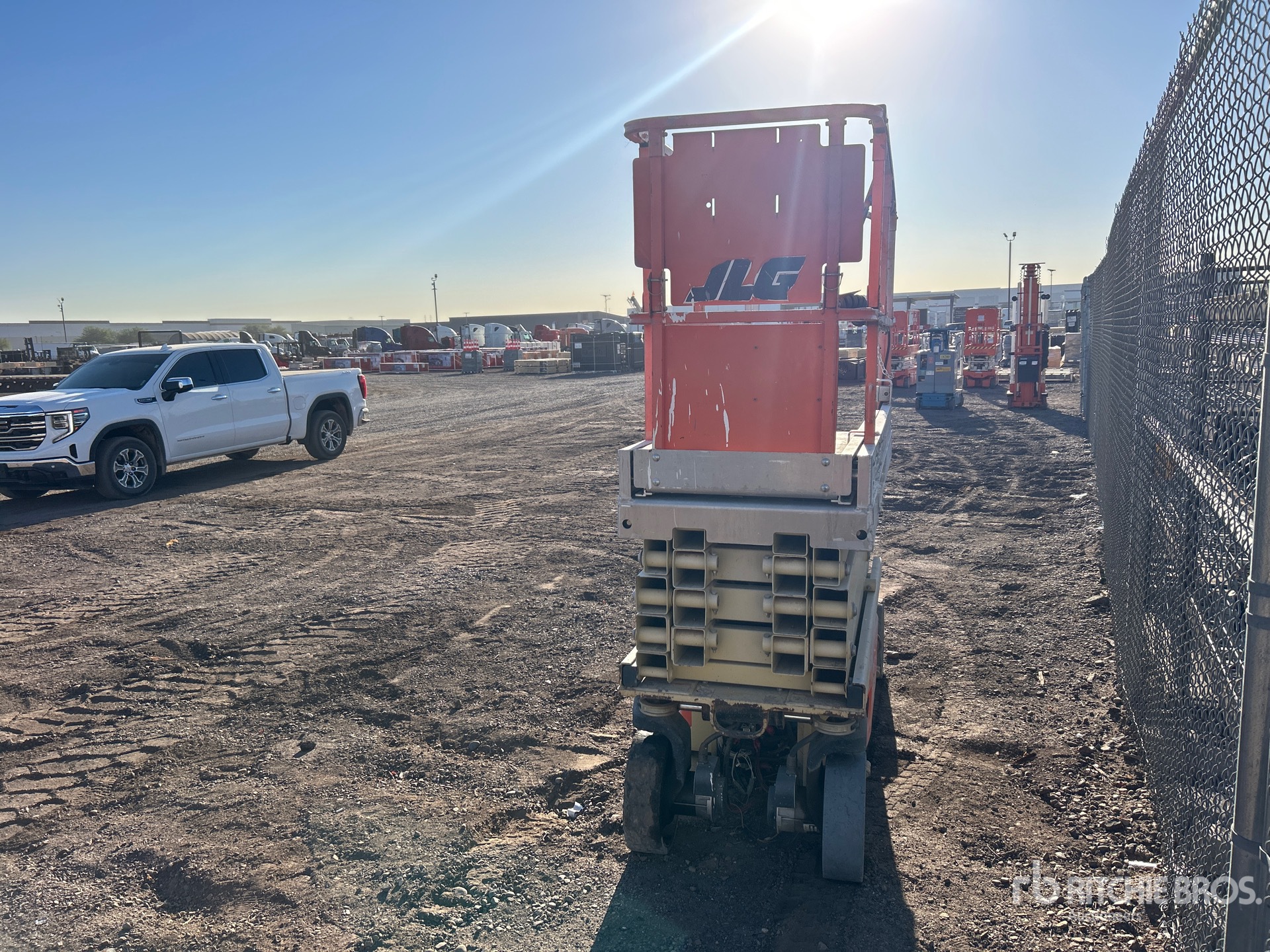2011 JLG 2630 Electric Scissor Lift