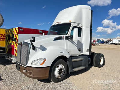 2016 Kenworth T680 4x2 トラックトラクター（S/A） (Inoperable)