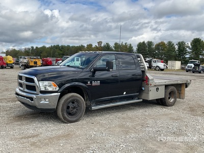 2017 Ram 3500 4x4 Crew Cab Flatbed Truck