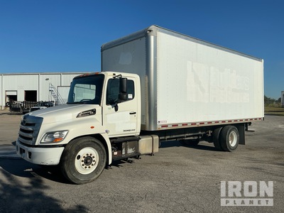 2014 Hino 268 4x2 Van Truck
