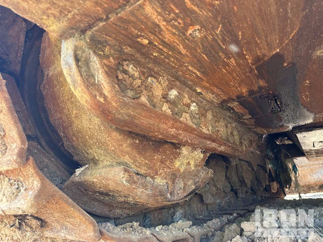 TOPADOR FRONTAL 2011 KOMATSU D155AX6