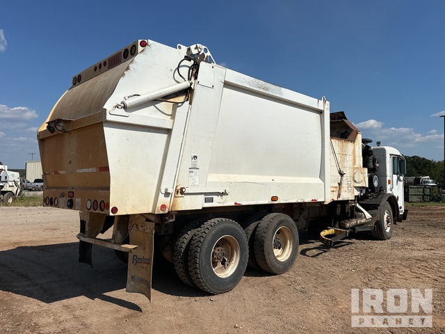 CAMIóN DE BASURA 2010 PETERBILT 28 CYD DURAPACK