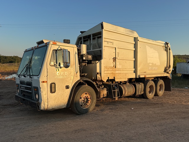 2014 Mack LEU613 6x4 Side Loader Waste Collection Truck