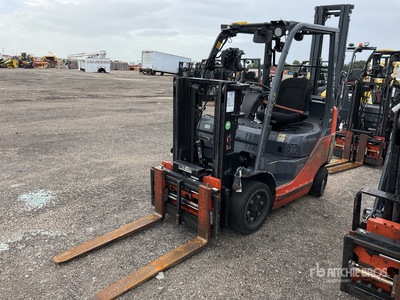 2014 Toyota 8FGCU20 4000 lb Pneumatic Tire Forklift