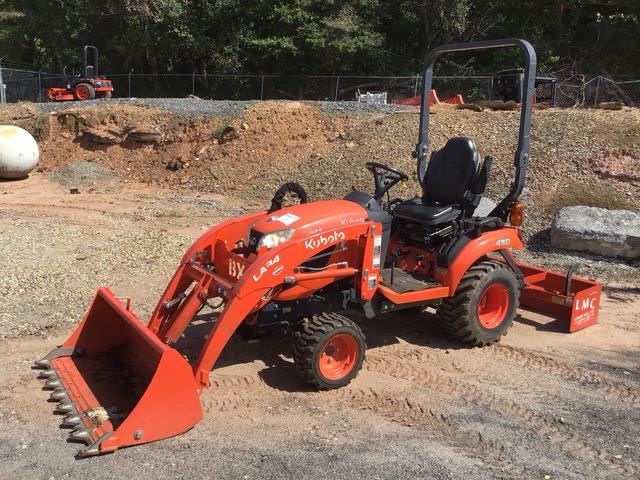 Kubota BX23SLB-R-1 4WD Utility Tractor w/ Native 83X20 T/A Equipment Trailer