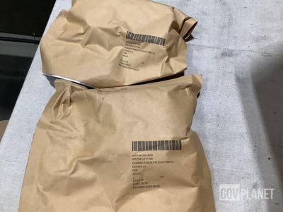 (16) Glenair G01915-13 Electrical Plug Connectors