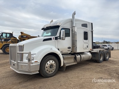 2023 Kenworth T880 3- Achs Sattelzugmaschine mit Schlafkabine