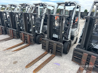 2013 Nissan MCP1F2A20LV 4000 lb Cushion Tire Forklift