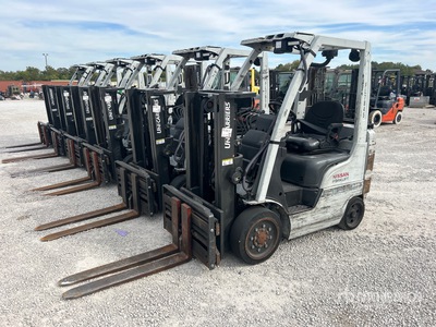 2013 Nissan MCP1F2A20LV 4000 lb Cushion Tire Forklift