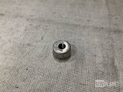 (13) Rolls Royce 23008495-7 Fluid Flow Restrictors