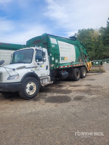 2005 Freightliner M2  106 Müllabfuhrwagen