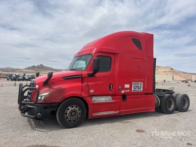 2020 Freightliner Cascadia 126 6x4 T/A Sleeper Truck Tractor