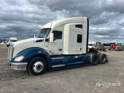 2019 Kenworth T680 6x4 T/A Sleeper Truck Tractor