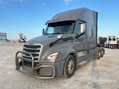 2020 Freightliner Cascadia 126 6x4 T/A Sleeper Truck Tractor