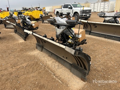2024 Fisher 2 Way 8 ft to 10 ft Expandable Schneepflug