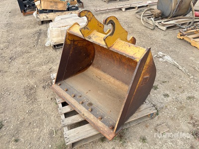 Cat 42 in Q/C دلو لودر حفار - Fits Cat 430F