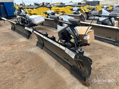 2024 Fisher 2 Way 8 ft to 10 ft Expandable Schneepflug