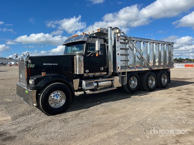 2000 Western Star 4964EX 8x4 Tri/A Dump Truck