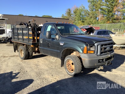 2006 Ford F-350 XL Super Duty 4x4 Snow Plow Truck