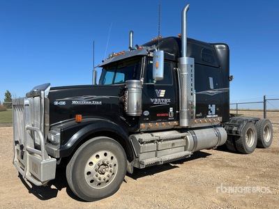 2015 Western Star 4900 6x4 Ciągnik siodłowy T/A z kabiną sypialną