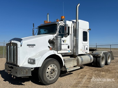 2013 Kenworth T800 6x4 تراكتور شاحنة كابينة النوم (ثنائية المحور)