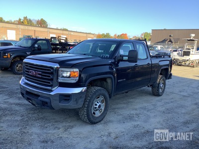 2016 GMC Sierra 2500HD 4x4 Pickup