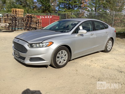 2016 Ford Fusion SE Sedan