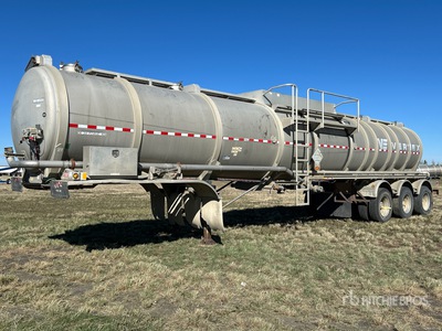 2010 Heil 10000 gal Tri/A Tanker Trailer