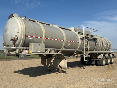 2010 Heil 10000 gal Tri/A Tanker Trailer