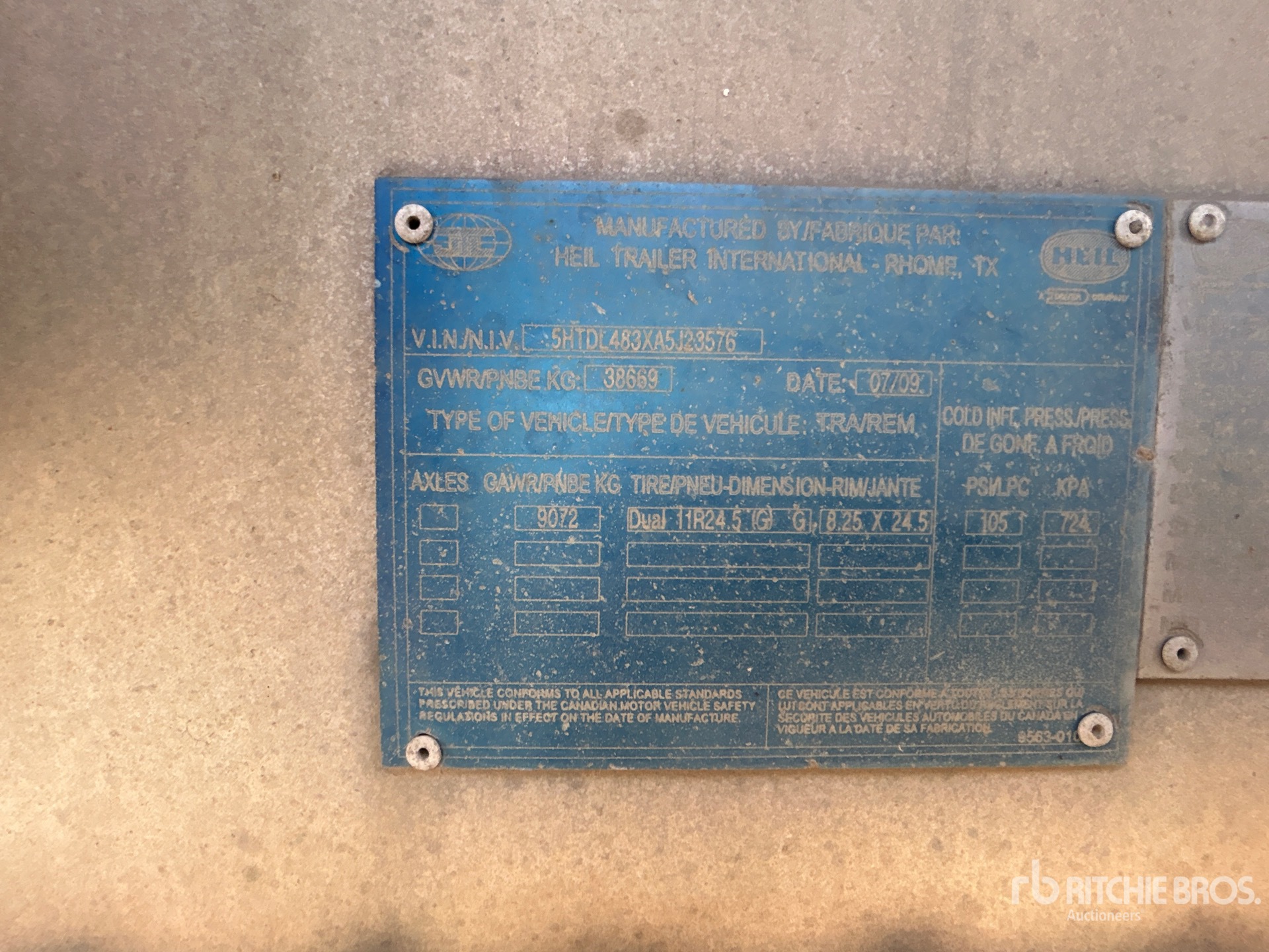 2010 Heil 10000 gal Tri/A Tanker Trailer