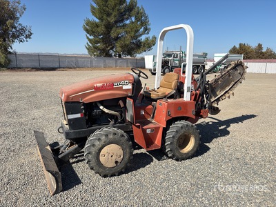 2005 Ditch Witch RT40 4x4 Trencher